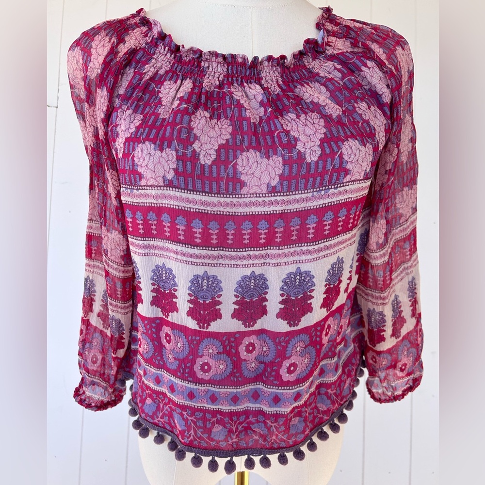 Chaser‎ Women’s Silk Peasant Style Top Pom Pom Hem Smocked Neck Size Small